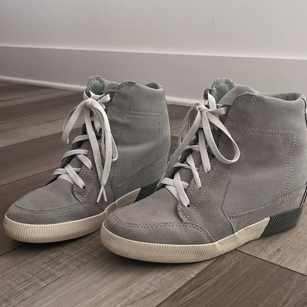 Sorel heeled waterproof boots